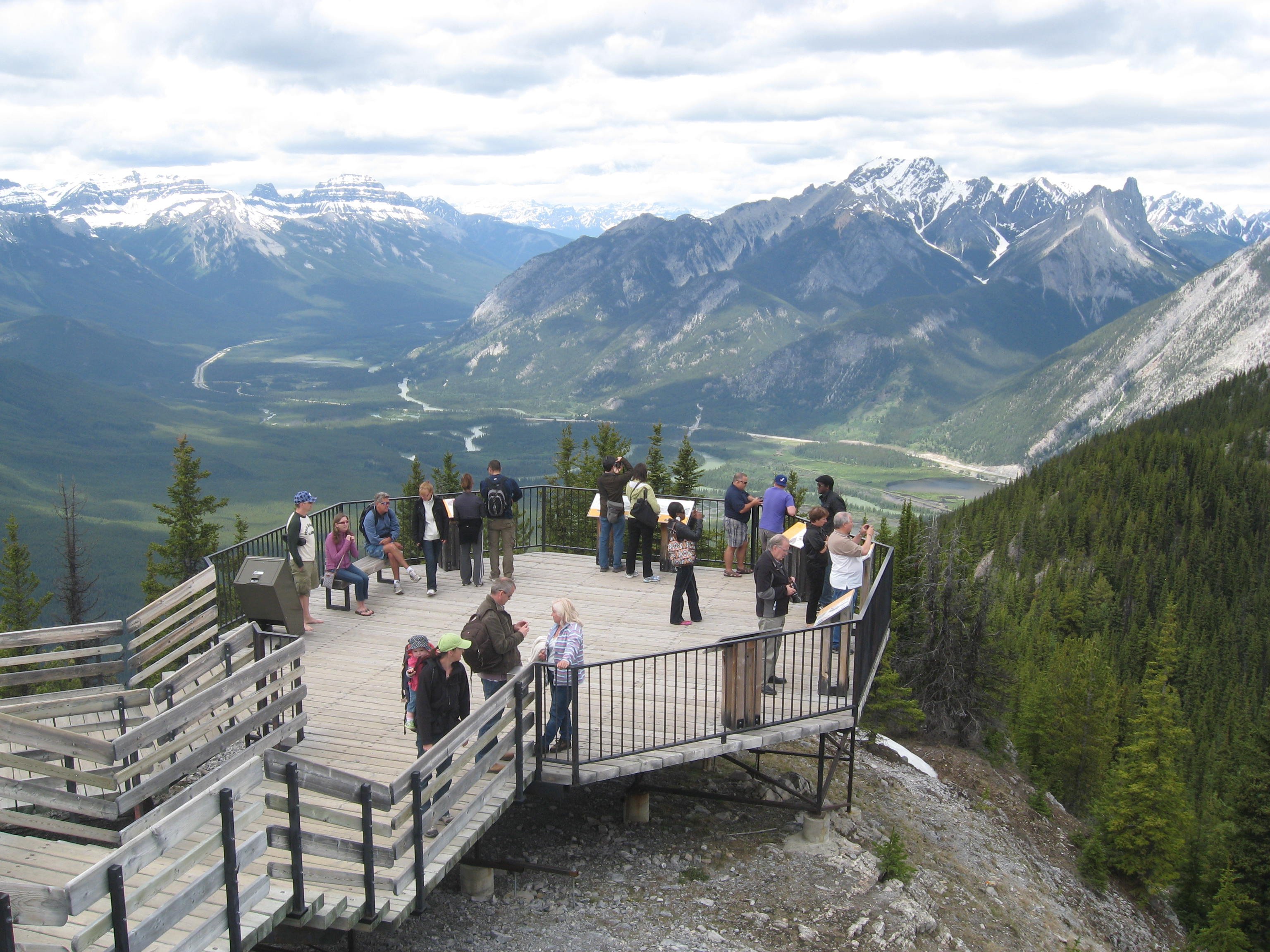 CAN_Landscape_Banff_Observatoire