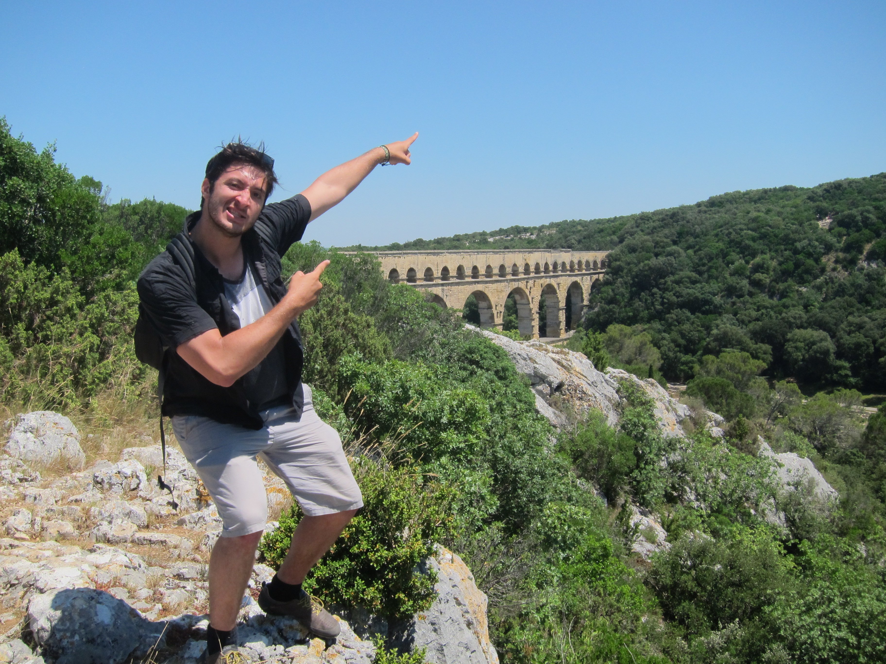 Student in front of Pont du Gard