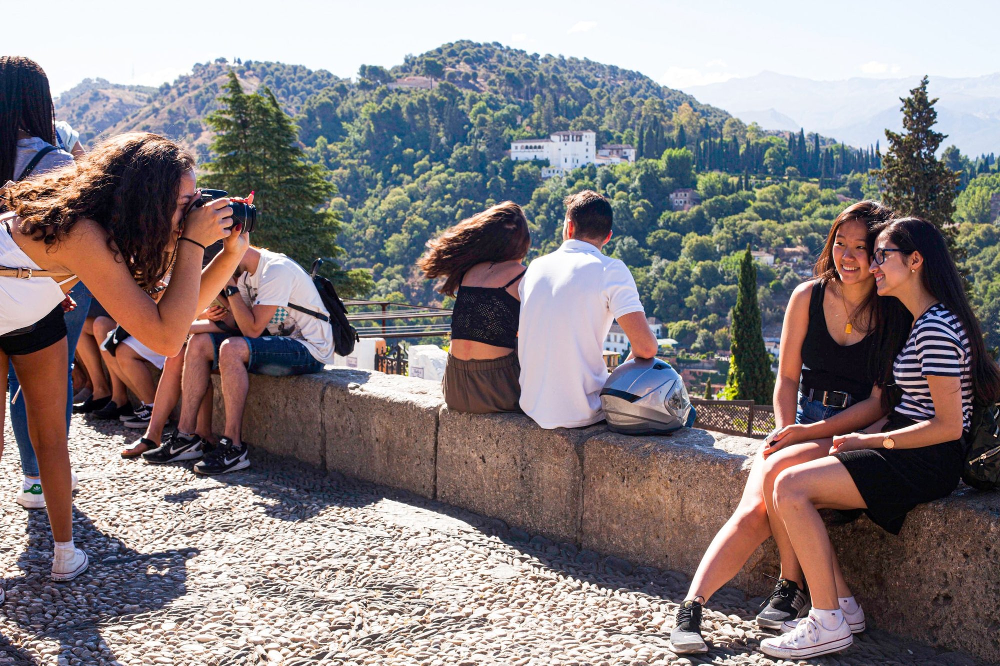 JSED_Spain Trip_Students taking a pic