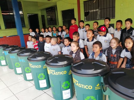 Donation_Recipients for the recycling program_San Antonio El Sitio Wind Power Project-min