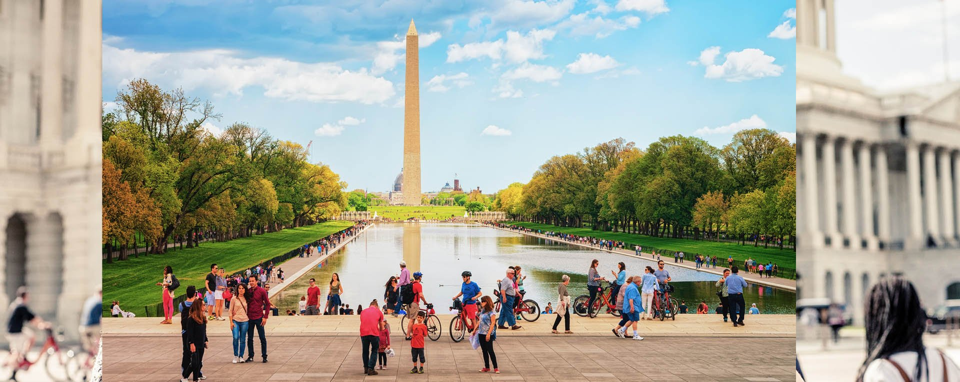 People in front of the Washington Monument
