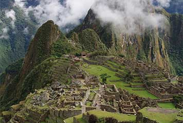 JSED_Jumpstreet-Tours-Student-Trip-Peru-Machu-Picchu-min